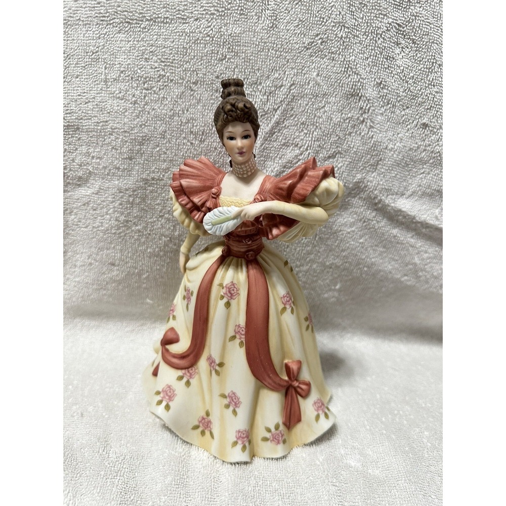VINTAGE RETIRED LENOX THE LEDGENDARY PRINCESS "FIRST WALTZ" PORCELAIN FIGURE
